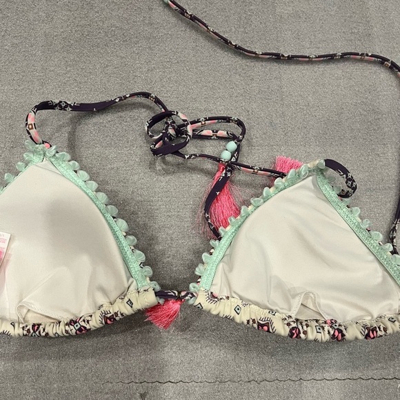 [Up:L/Bottom:M]Victoria Secret The Teeny Bikini Floral Patterned Set Tassels - Picture 6 of 6